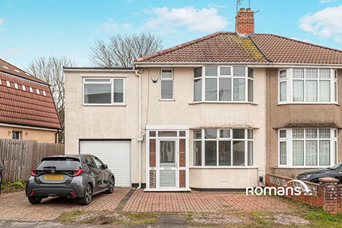 4 Bedroom Semi Detached House To Rent In Luckington Road, Bristol, Somerset, BS7