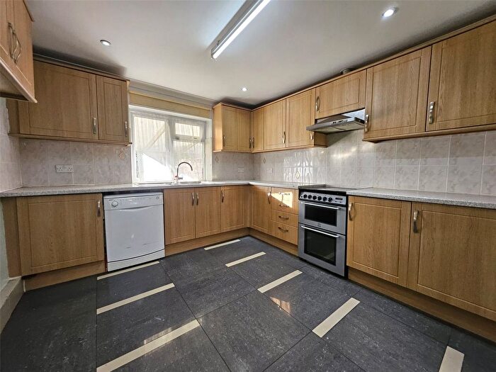 3 Bedroom Semi-Detached House To Rent In Hughes Road, Hayes, Middlesex, UB3