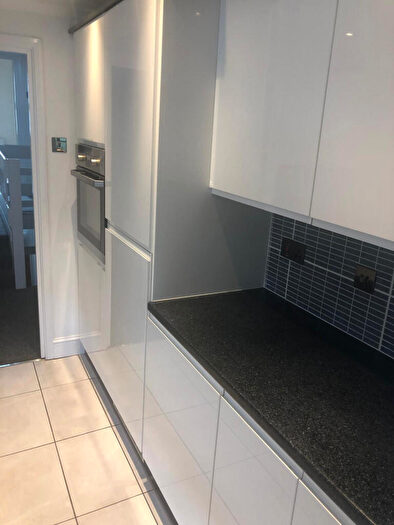 1 Bedroom Flat To Rent In Huxley Road, Leyton, London, E10