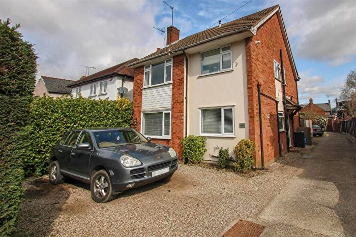 2 Bedroom Maisonette To Rent In Ongar Road, Brentwood, Essex, CM15