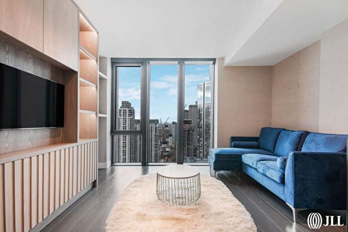 1 Bedroom Flat To Rent In Amory Tower, Marsh Wall, E14