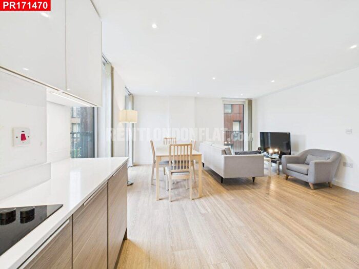 2 Bedroom Flat To Rent In Whiting Way, Rotherhithe, – Bedrooms Flat, SE16