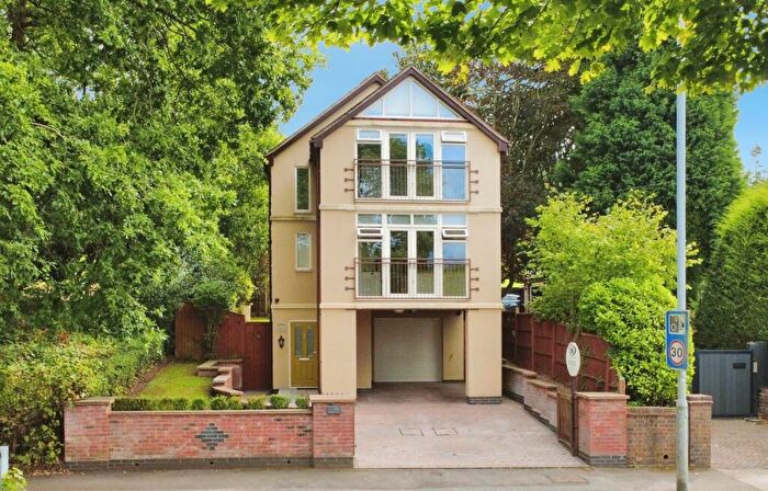 3 Bedroom Detached House For Sale In Longton Road, Trentham, Stoke-On-Trent, ST4