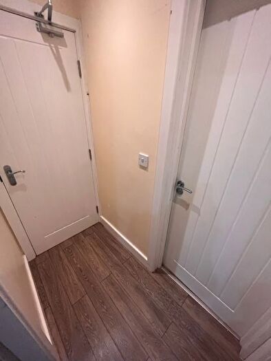 1 Bedroom Flat To Rent In Thurcaston Road, Leicester, LE4