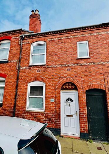 3 Bedroom Terraced House To Rent In Shelburne Street, Stoke-on-Trent, ST4