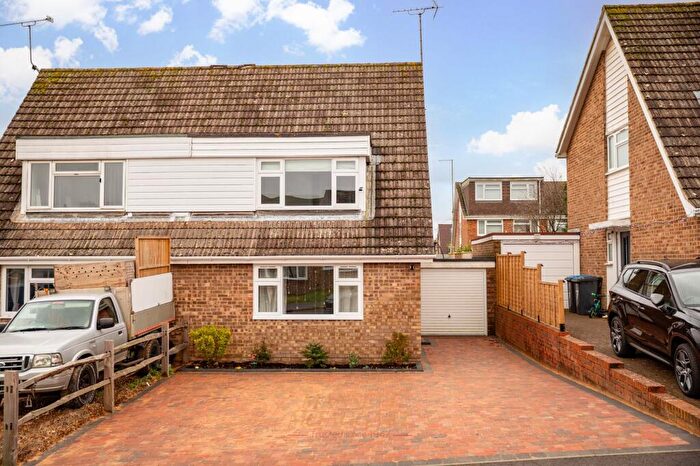 3 Bedroom Semi-Detached House For Sale In Alder Close, Crawley Down, RH10