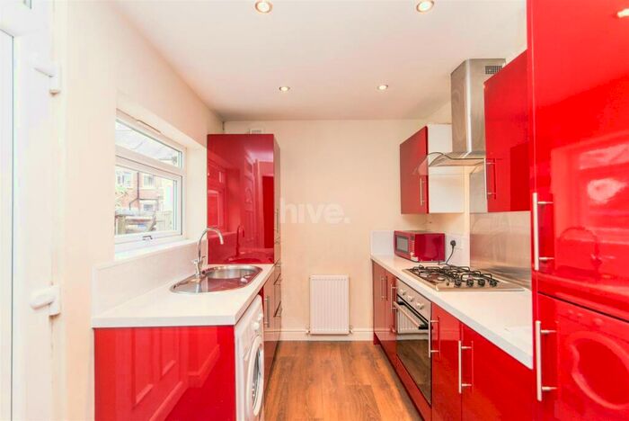 2 Bedroom Flat To Rent In Meldon Terrace, Heaton, Newcastle Upon Tyne, NE6