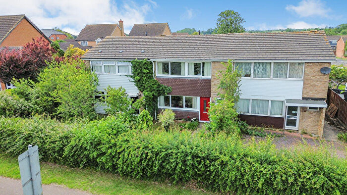3 Bedroom Terraced House For Sale In Bedford Road, Great Barford, MK44