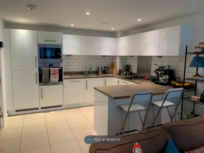 1 Bedroom Flat To Rent In Egret Heights, London, N17