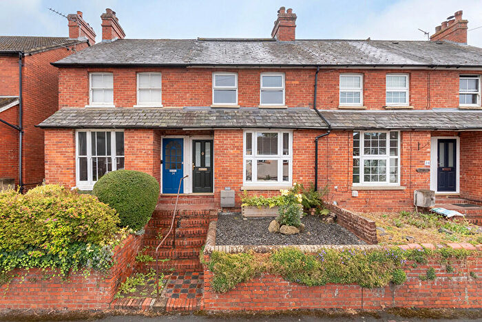3 Bedroom Terraced House For Sale In Holmesdale Road, North Holmwood, Dorking, RH5