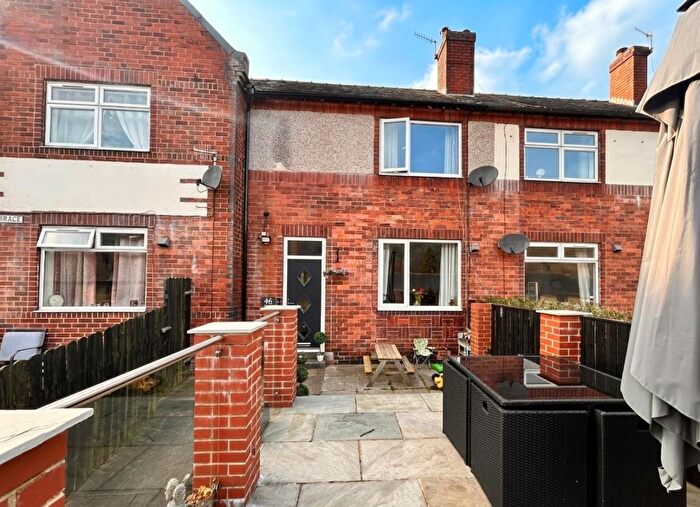 2 Bedroom Terraced House For Sale In Jubilee Terrace, Ripponden, HX6