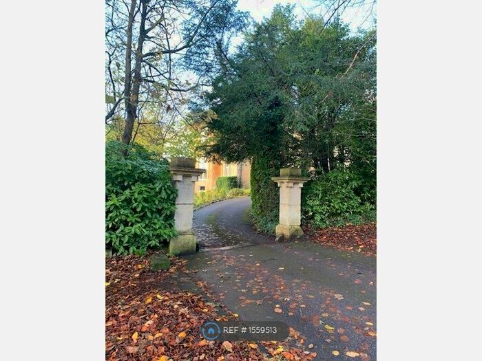 2 Bedroom Flat To Rent In Newland House, Bath, BA1