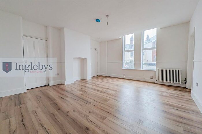 2 Bedroom Flat To Rent In Marine Parade, Saltburn-By-The-Sea, TS12