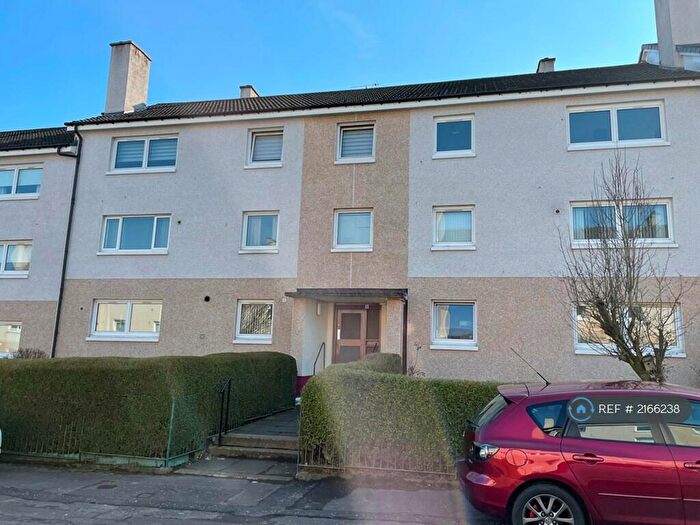 2 Bedroom Flat To Rent In Cavin Drive, Glasgow, G45