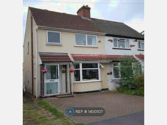 4 Bedroom Semi-Detached House To Rent In Fareham Ave, Rugby, CV22