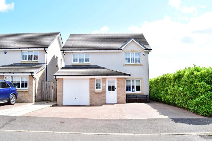3 Bedroom Detached House For Sale In Penicuik Drive, Carntyne, Glasgow, G32
