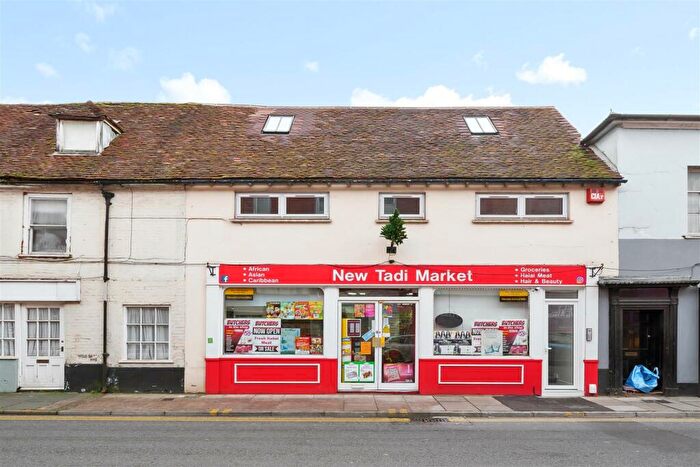 Studio To Rent In Brown Street, Salisbury, SP1