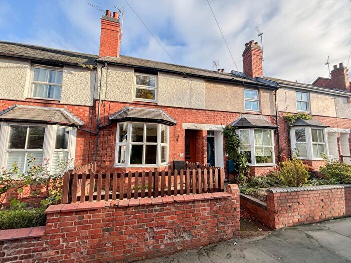 2 Bedroom Terraced House To Rent In Clinton Lane, Kenilworth, CV8