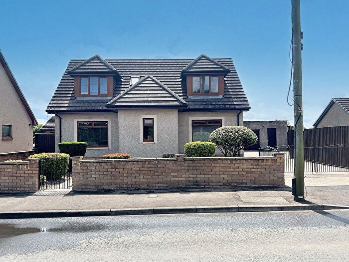 4 Bedroom Detached House For Sale In Station Road, Thornton, KY1