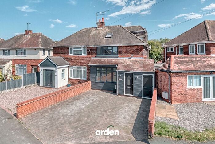 3 Bedroom Semi-Detached House For Sale In Gilmour Crescent, Worcester, WR3