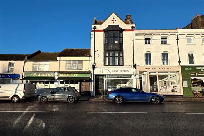 1 Bedroom Apartment To Rent In High Road, IG8