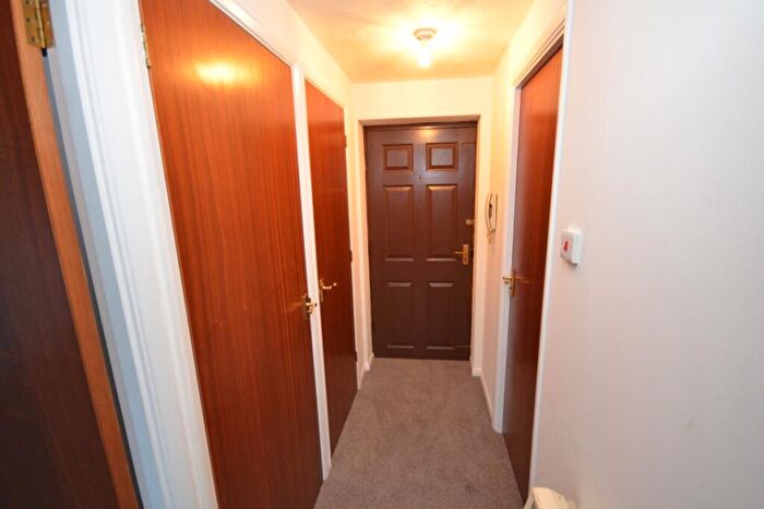1 Bedroom Flat To Rent In Hirondelle Close, Duston, Northampton, NN5