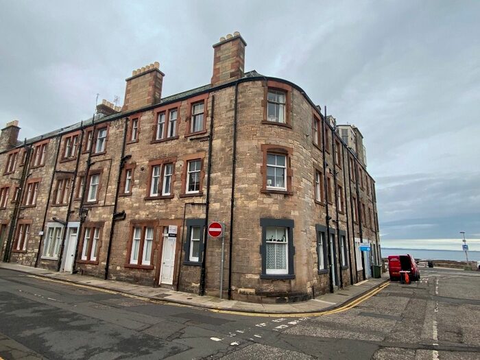 1 Bedroom Flat To Rent In Melbourne Place, North Berwick, East Lothian, EH39