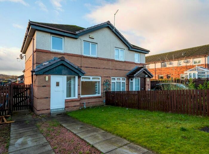 3 Bedroom Semi-Detached House To Rent In Stewart Crescent, Barrhead, Glasgow G78