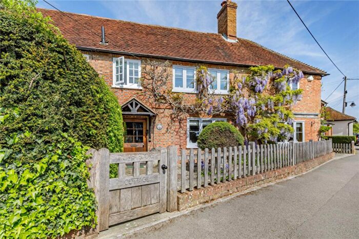 3 Bedroom Semi-Detached House For Sale In Pankridge Street, Crondall, Farnham, Surrey, GU10