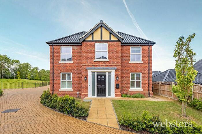 4 Bedroom Detached House For Sale In Philpott Close, Drayton, NR8