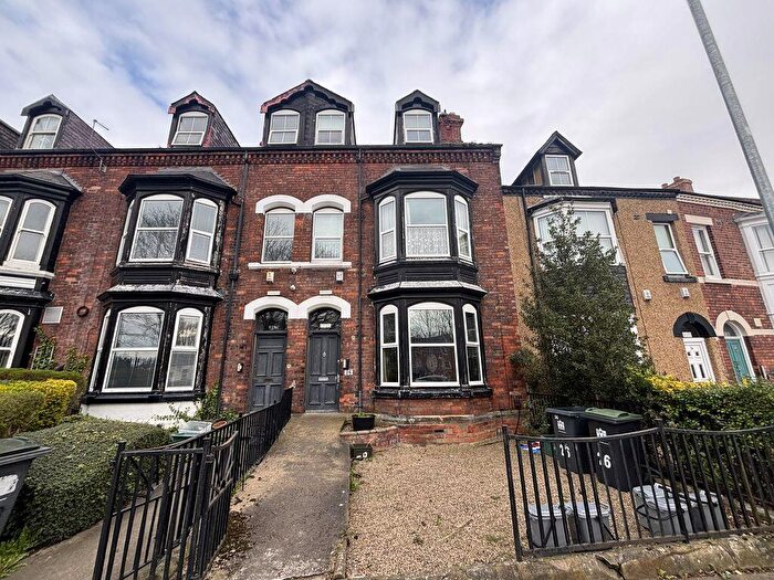 6 Bedroom Terraced House For Sale In Station Road, Darlington, DL3