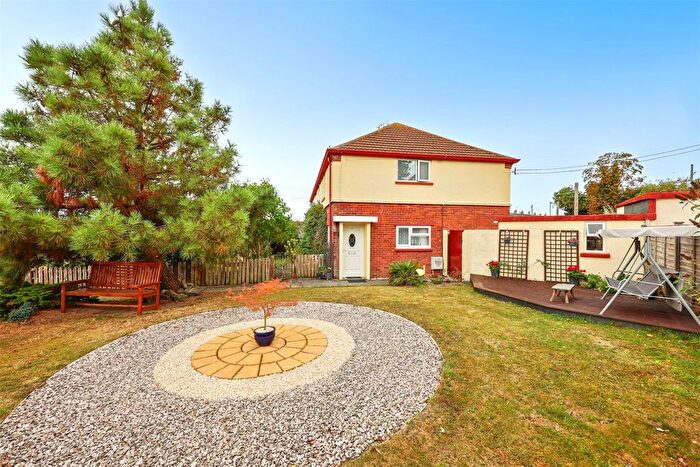 2 Bedroom Flat To Rent In Roberts Avenue, Torpoint, PL11