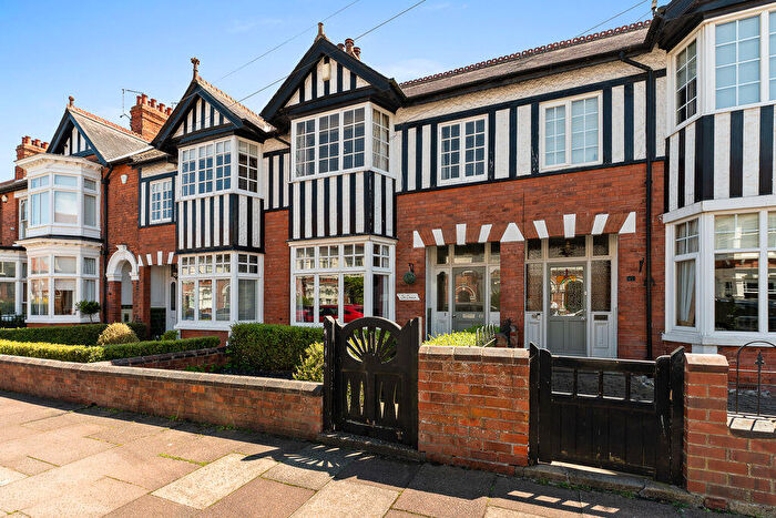 3 Bedroom Terraced House For Sale In Bradford Avenue, Cleethorpes, DN35