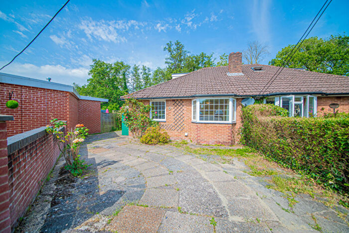 3 Bedroom Semi-Detached Bungalow For Sale In Boyatt Crescent, Allbrook, Eastleigh, SO50