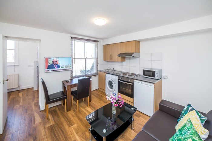 1 Bedroom Flat To Rent In Hogarth Road, London, SW5