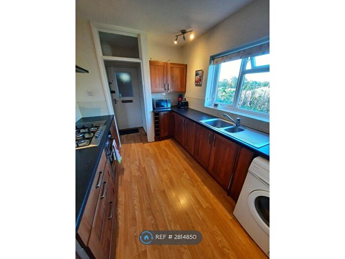 3 Bedroom Flat To Rent In Russet Grove, Norwich, NR4