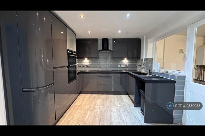 3 Bedroom Terraced House To Rent In Tiffany Close, Bletchley, Milton Keynes, MK2