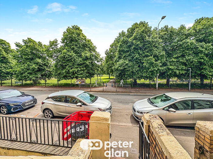 1 Bedroom Duplex To Rent In Ferry Road, Grangetown, Cardiff, CF11