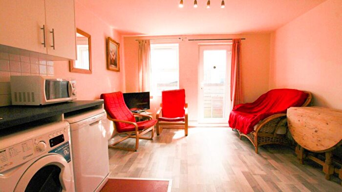 4 Bedroom House To Rent In Byron Mews, Byron Street, Newcastle Upon Tyne, NE2