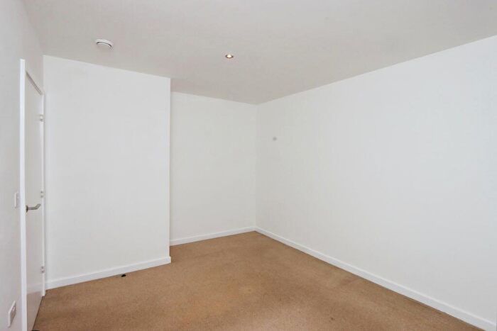 2 Bedroom Apartment To Rent In Centenary Works, Nr Abbeydale Road, S8