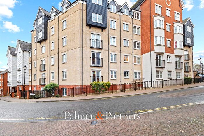 2 Bedroom Apartment For Sale In St. Marys Fields, Colchester, Essex, CO3