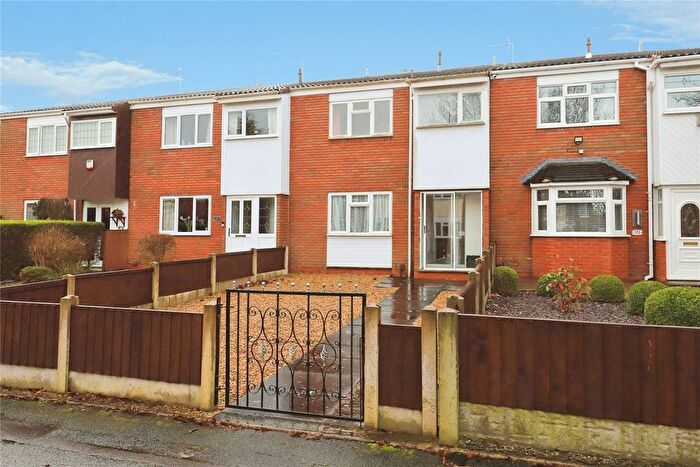 3 Bedroom Terraced House For Sale In Long Furrow, Wolverhampton, West Midlands, WV8