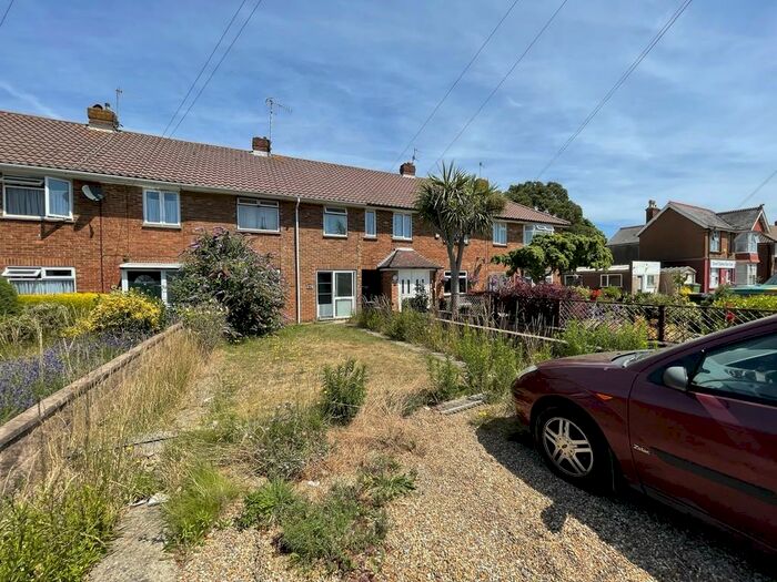 3 Bedroom Terraced House To Rent In Dominion Road, Worthing, BN14