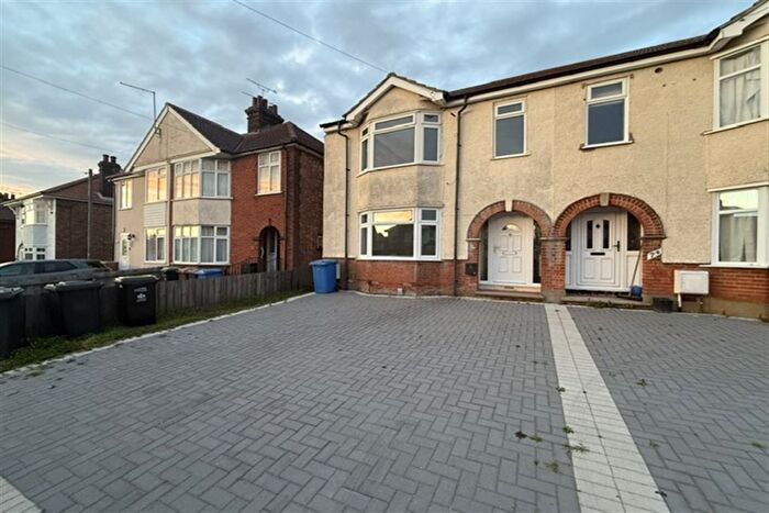 3 Bedroom Semi Detached House To Rent In Westholme Road, IP1