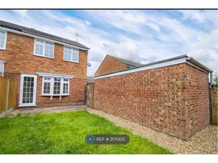 3 Bedroom Semi-Detached House To Rent In Cobbitts Road, Maulden, Bedfordshire, MK45