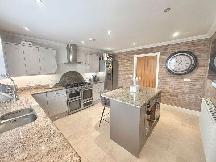 3 Bedroom Detached House For Sale In Clos Cae Bach, Dafen, Llanelli, SA14