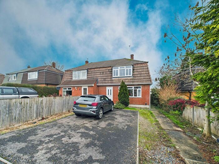 3 Bedroom Semi Detached House For Sale In Newlands Avenue, Coalpit Heath, Bristol, BS36