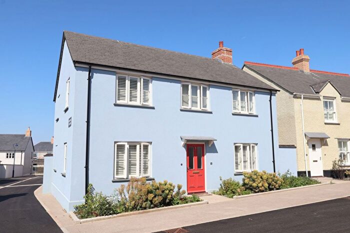 4 Bedroom Detached House For Sale In Stret Kolom, Nansledan, TR8