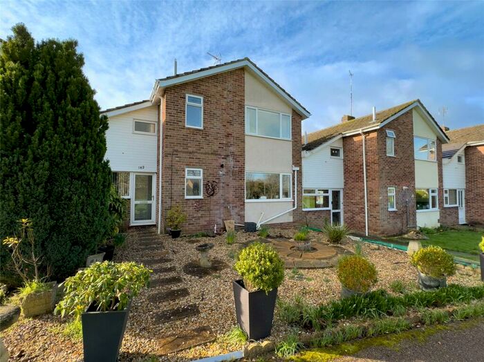 3 Bedroom House To Rent In Farmers Close, Witney, Oxfordshire, OX28