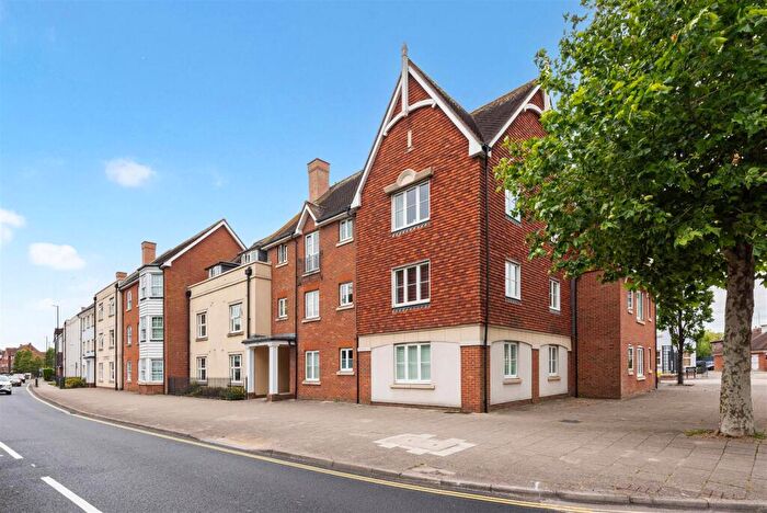 1 Bedroom Apartment For Sale In St. Agnes Place, Chichester, PO19
